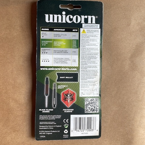 Unicorn Black Plated Dart Set - Picture 2 of 3